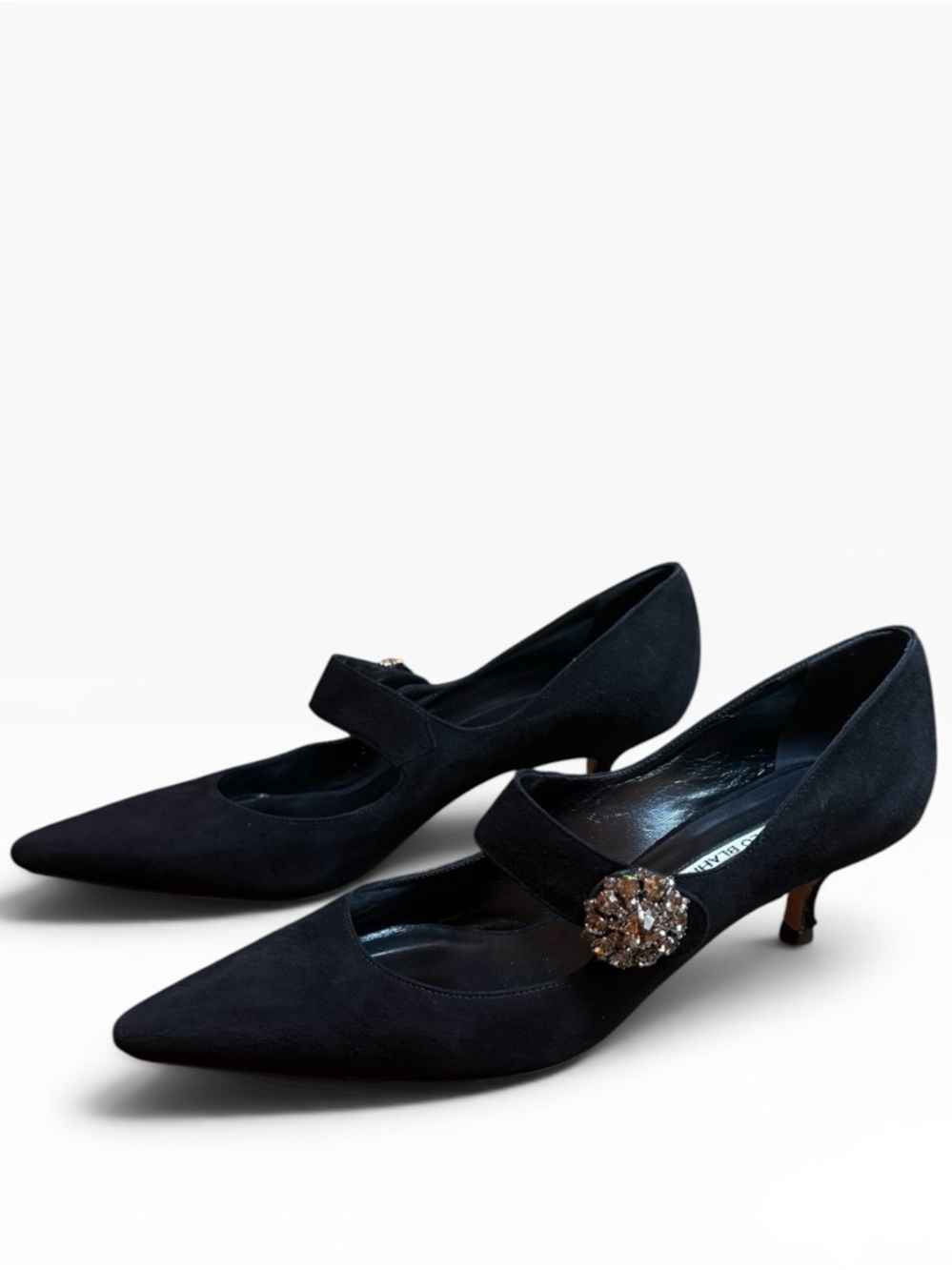 MANOLO BLAHNIK Verna Suede Crystal Buckle Mary Jane Kitten Heel Pumps EU 39 US 9